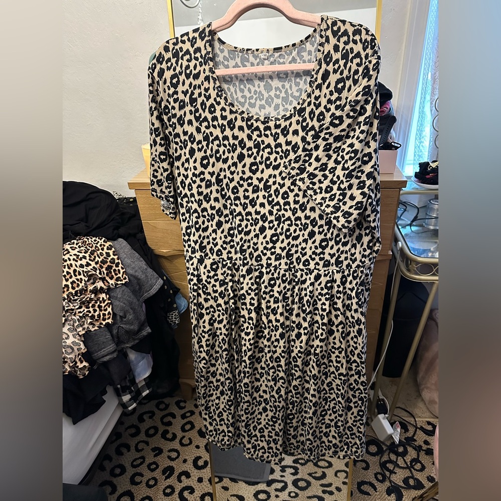 Buy me! Plus size leopard print dress